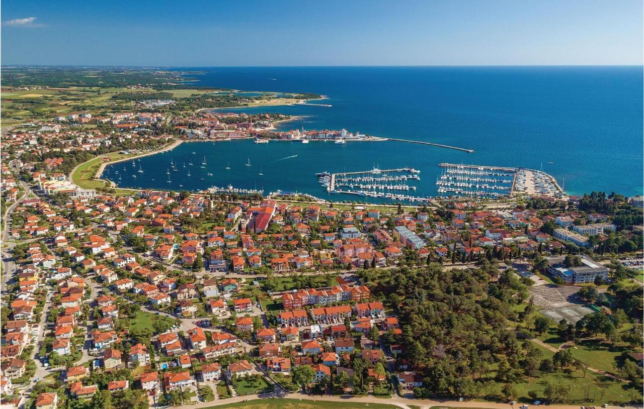 Stunning Apartment In Umag With Wifi Екстер'єр фото
